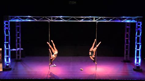 VERY explicit naked pole dancing : r/NakedOnStage